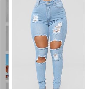Light Ripped High Waisted Jeans